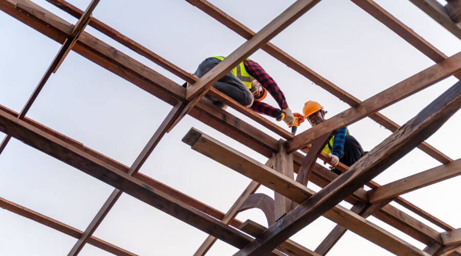 Expert Emergency Roof Repairs services in Gladewater, TX